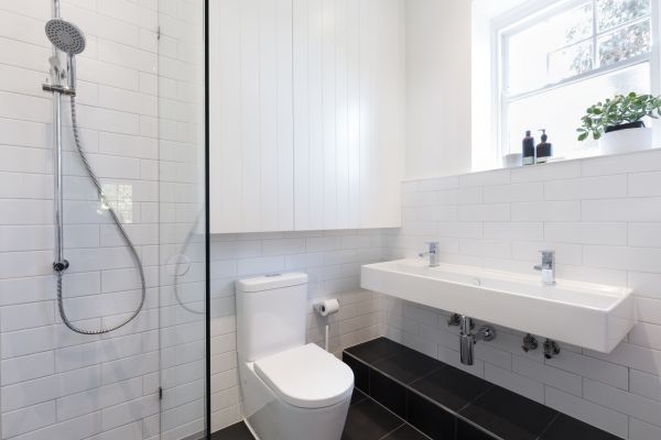 Washroom Renovation in Schaumburg