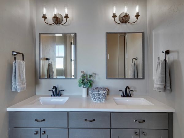 Washroom Remodeling in Schaumburg