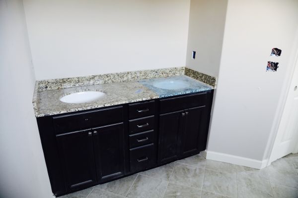 Granite Bathroom Remodeling in Schaumburg